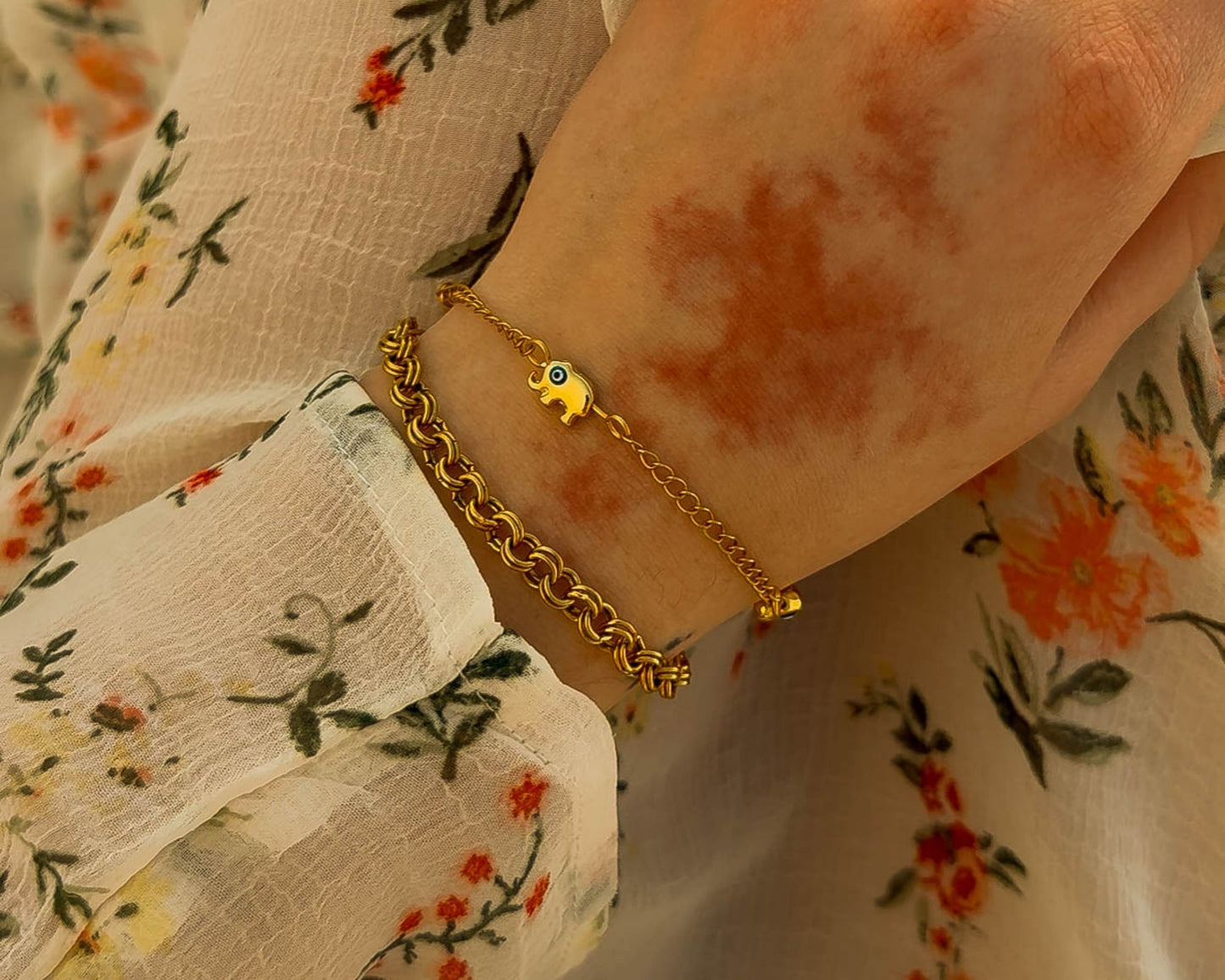 Golden Chunk Armband