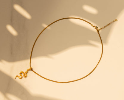 Golden Serpent Halskette